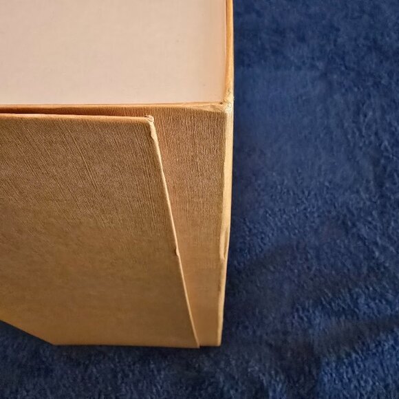 Louis Vuitton- Large, Empty Box (BOX ONLY) - Picture 6 of 16